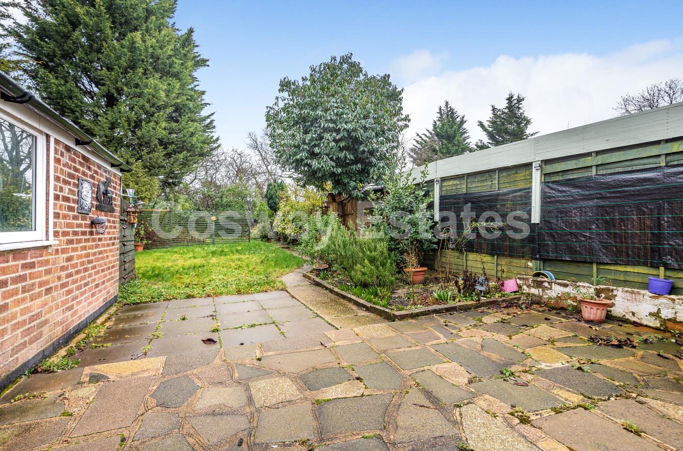 Mount Grove, Edgware